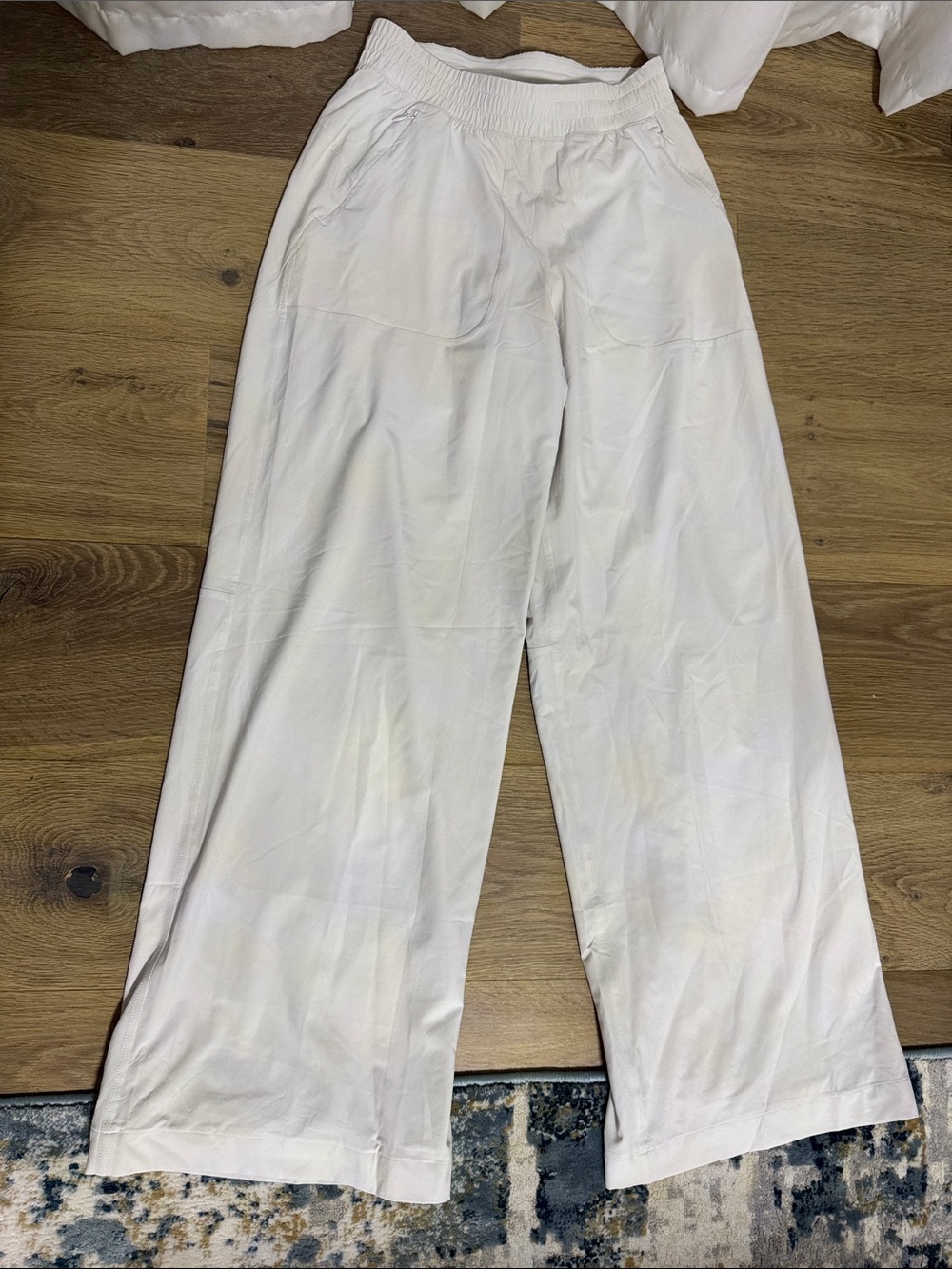 lululemon athletica White Elastic Waist Wide Leg Pants